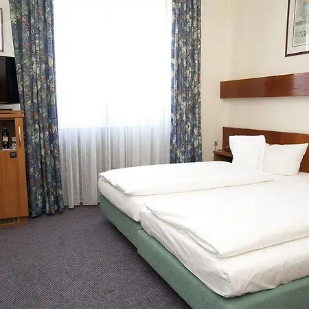 Doria 3* دوسلدورف