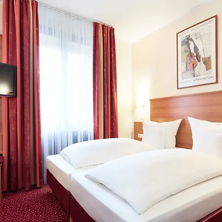 Hotel Doria 3*